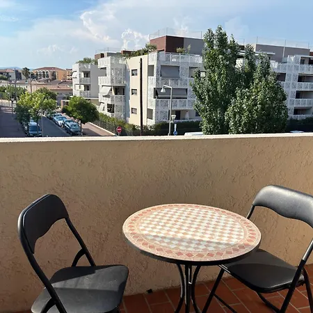 Climatise, Terrasse, Parking Prive, 10min A Pied Port * Fréjus